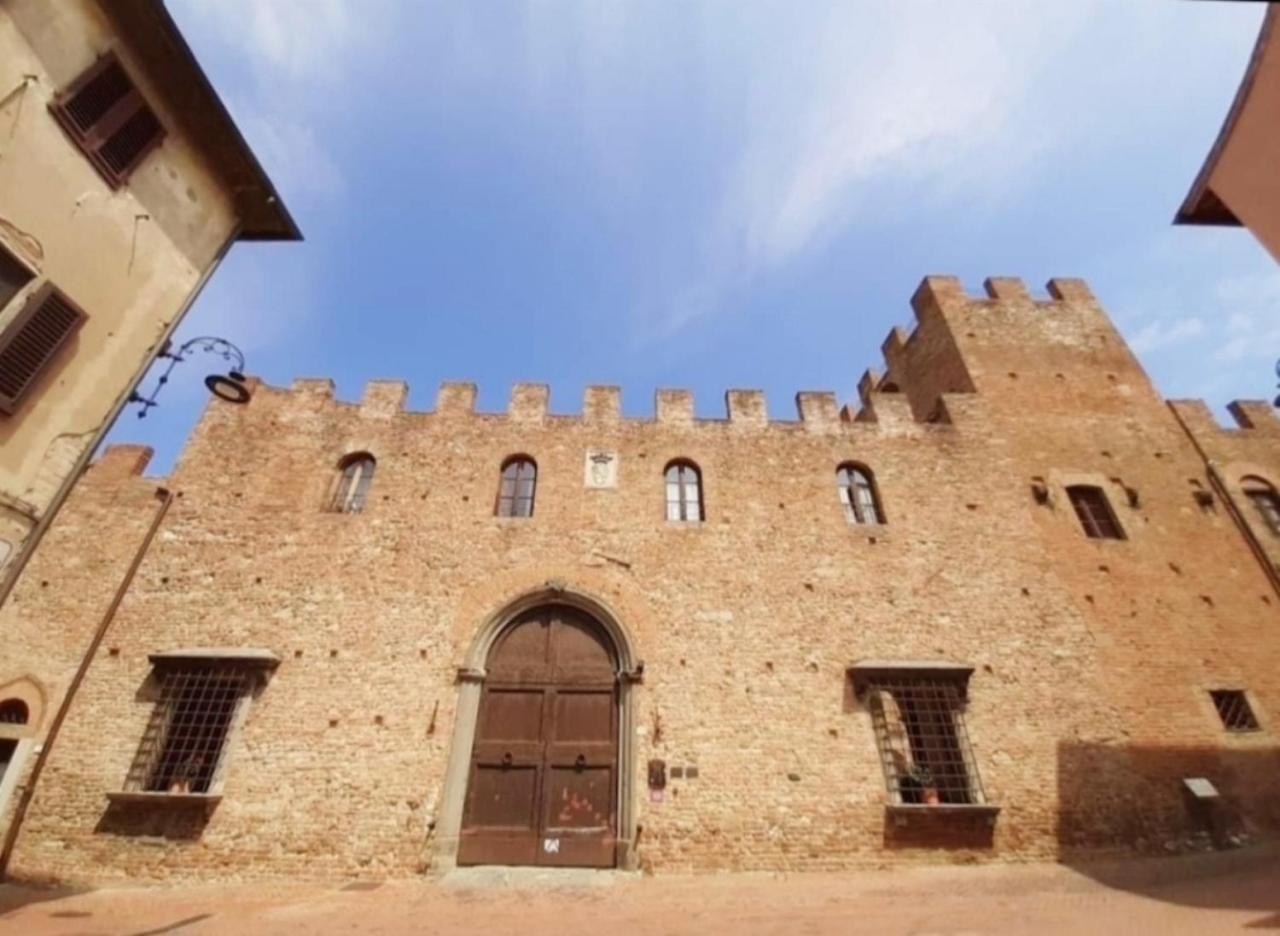 Palazzo Stiozzi Ridolfi Apartment Certaldo Exterior foto